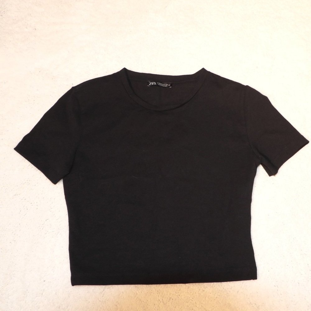 Zara Cropped T-Shirt - Black- S